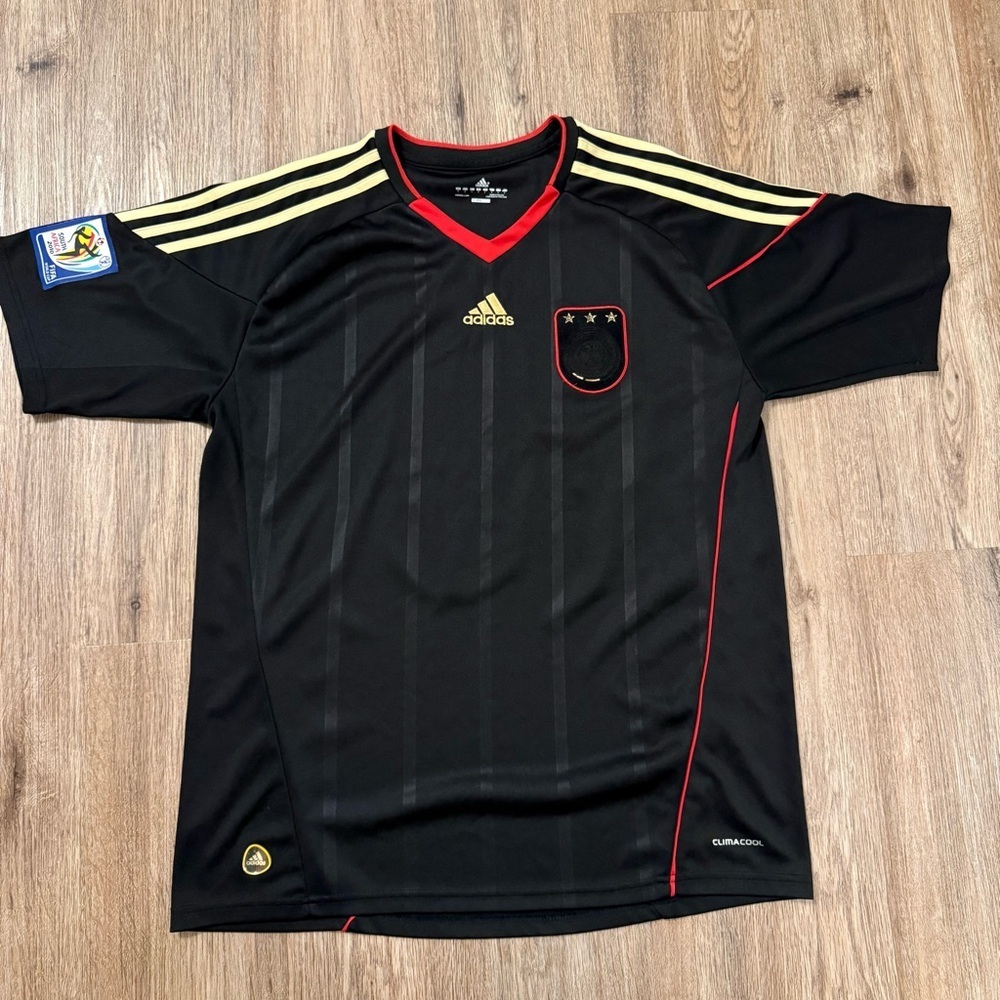 Adidas GERMANY 2010 FIFA World Cup South Africa Football Shirt Soccer Jersey L